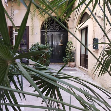 Dimora "I Santi Patroni" Aparthotel Λέτσε Εξωτερικό φωτογραφία